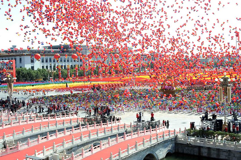 celebraciones-Día Nacional -China -desfile -niños 1