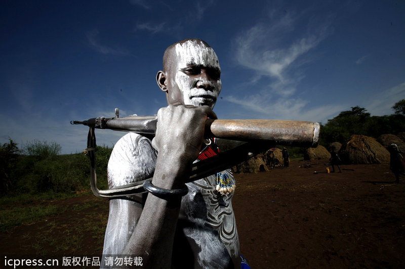 Secretos de los tribus primitivas en Etiopía Secretos de los tribus primitivas en Etiopía