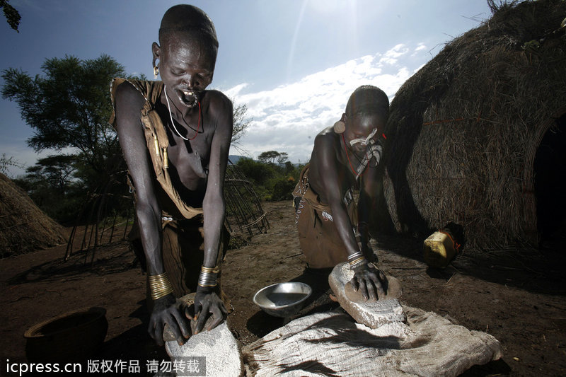Secretos de los tribus primitivas en Etiopía Secretos de los tribus primitivas en Etiopía